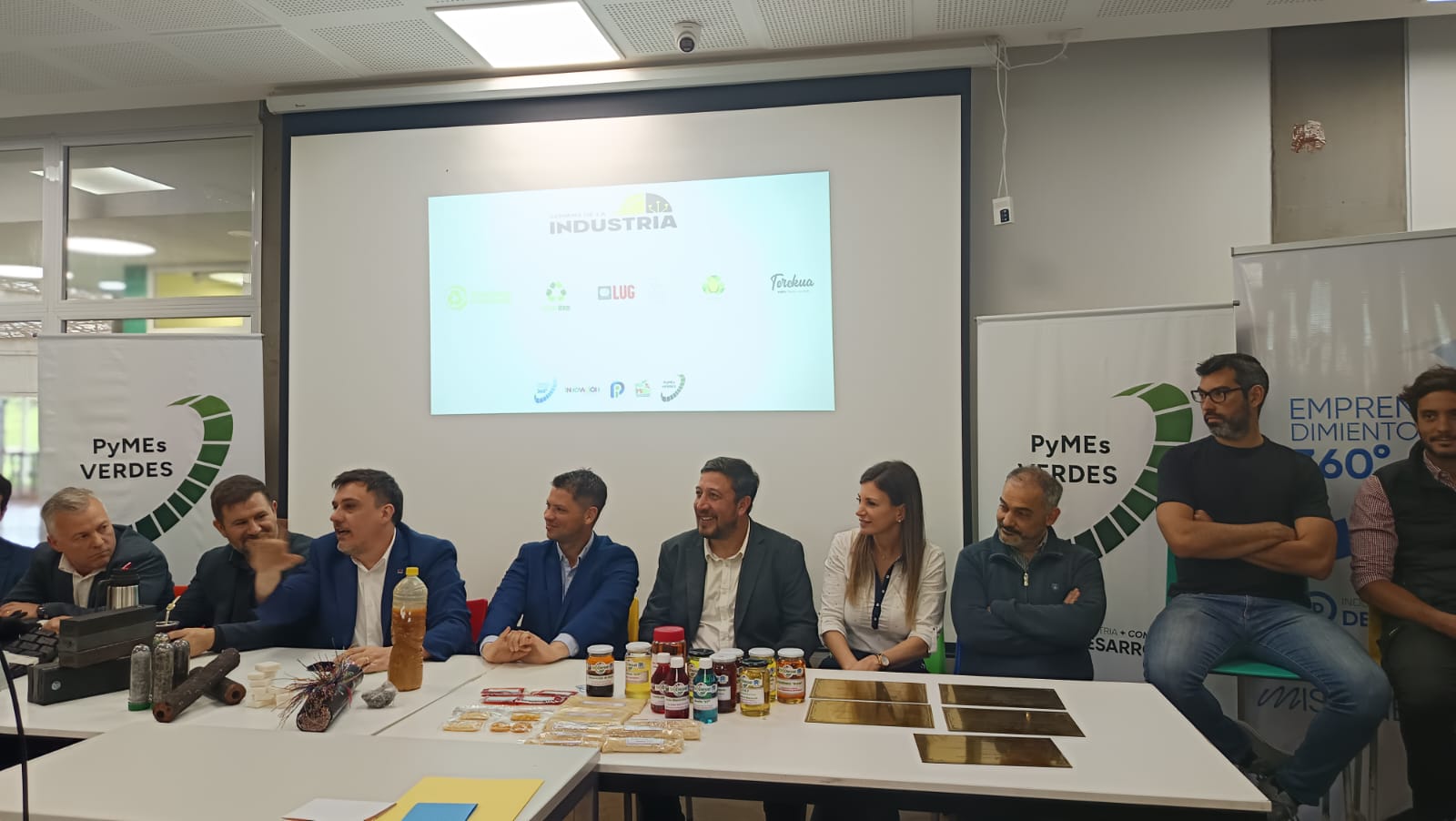 El Conversatorio PyMEs Verdes abrió la Semana de la Industria con una jornada de innovación y sustentabilidad