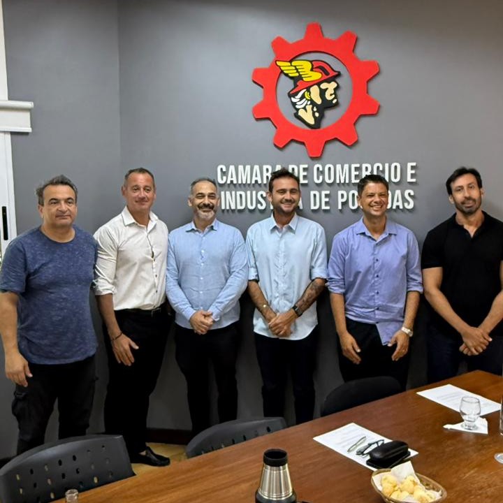 Industria presentó herramientas y programas de apoyo a empresarios de la Cámara de Comercio de Posadas